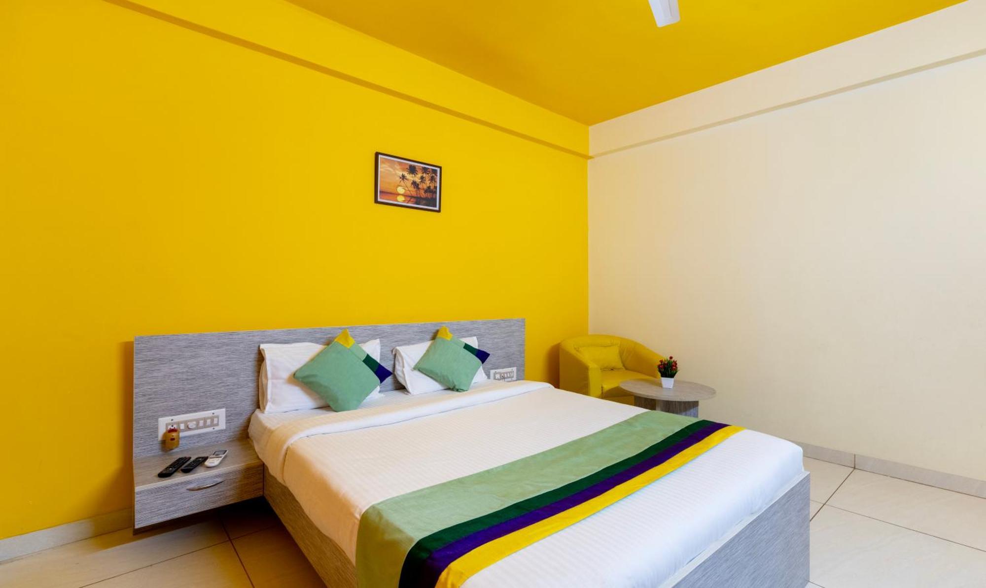 Treebo Four Seasons Hotel Mysore Ngoại thất bức ảnh
