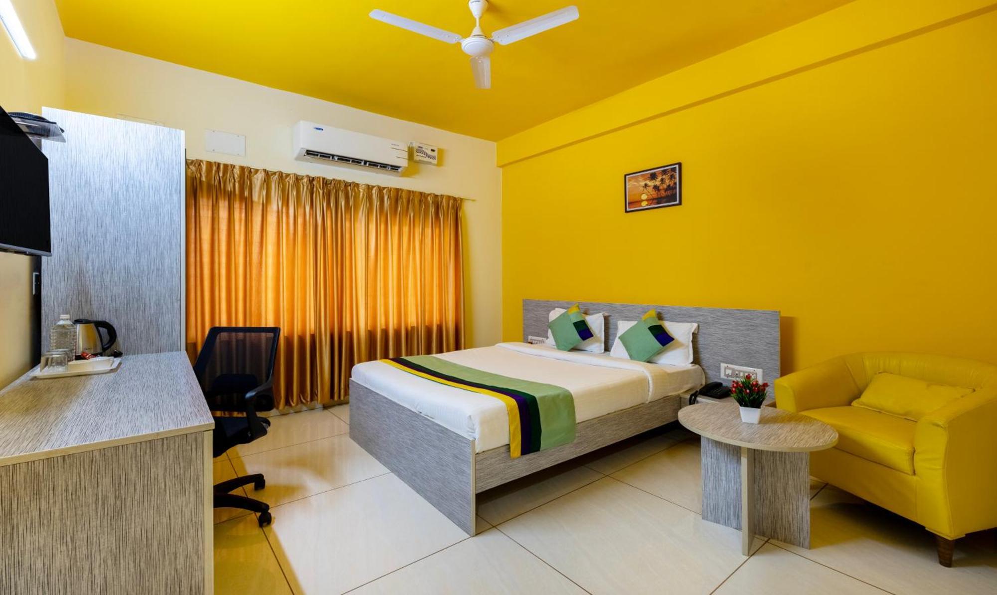 Treebo Four Seasons Hotel Mysore Ngoại thất bức ảnh