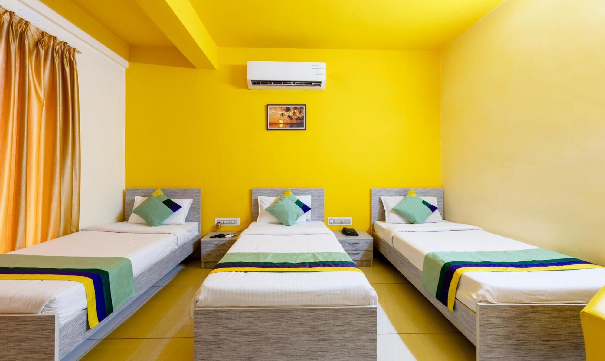 Treebo Four Seasons Hotel Mysore Ngoại thất bức ảnh